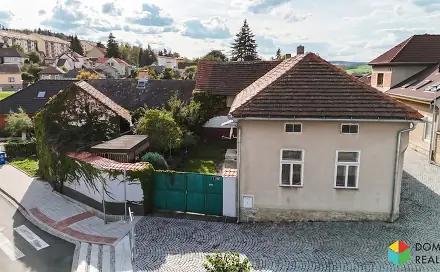 Prodej domu 121 m² s pozemkem 336 m², Husovo náměstí, Hořovice, okres Beroun
