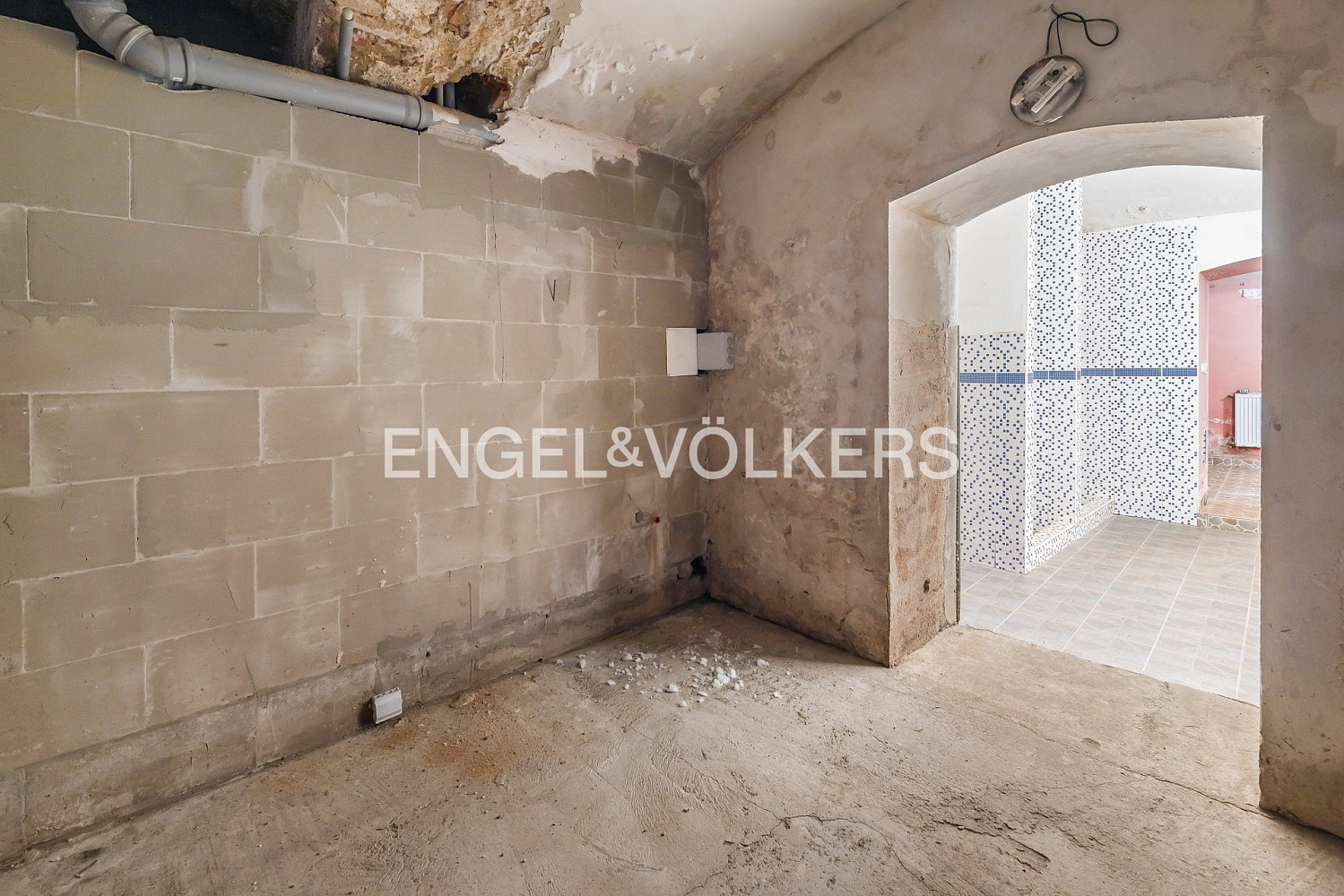 Pronájem komerčního objektu (jiného typu) 93 m² – fotografie 3
