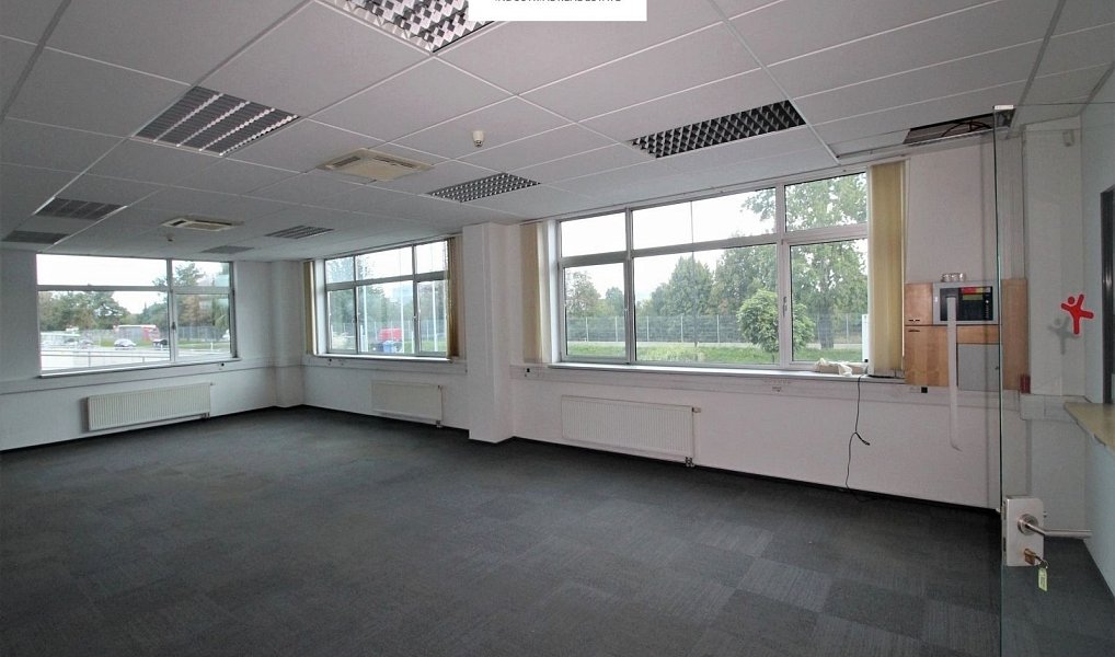 Pronájem skladovacích prostor 10 241 m², Ovčáry – náhled fotky 18