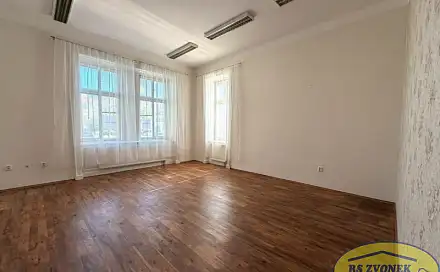 Pronájem obchodních prostor 32 m², Kroměříž