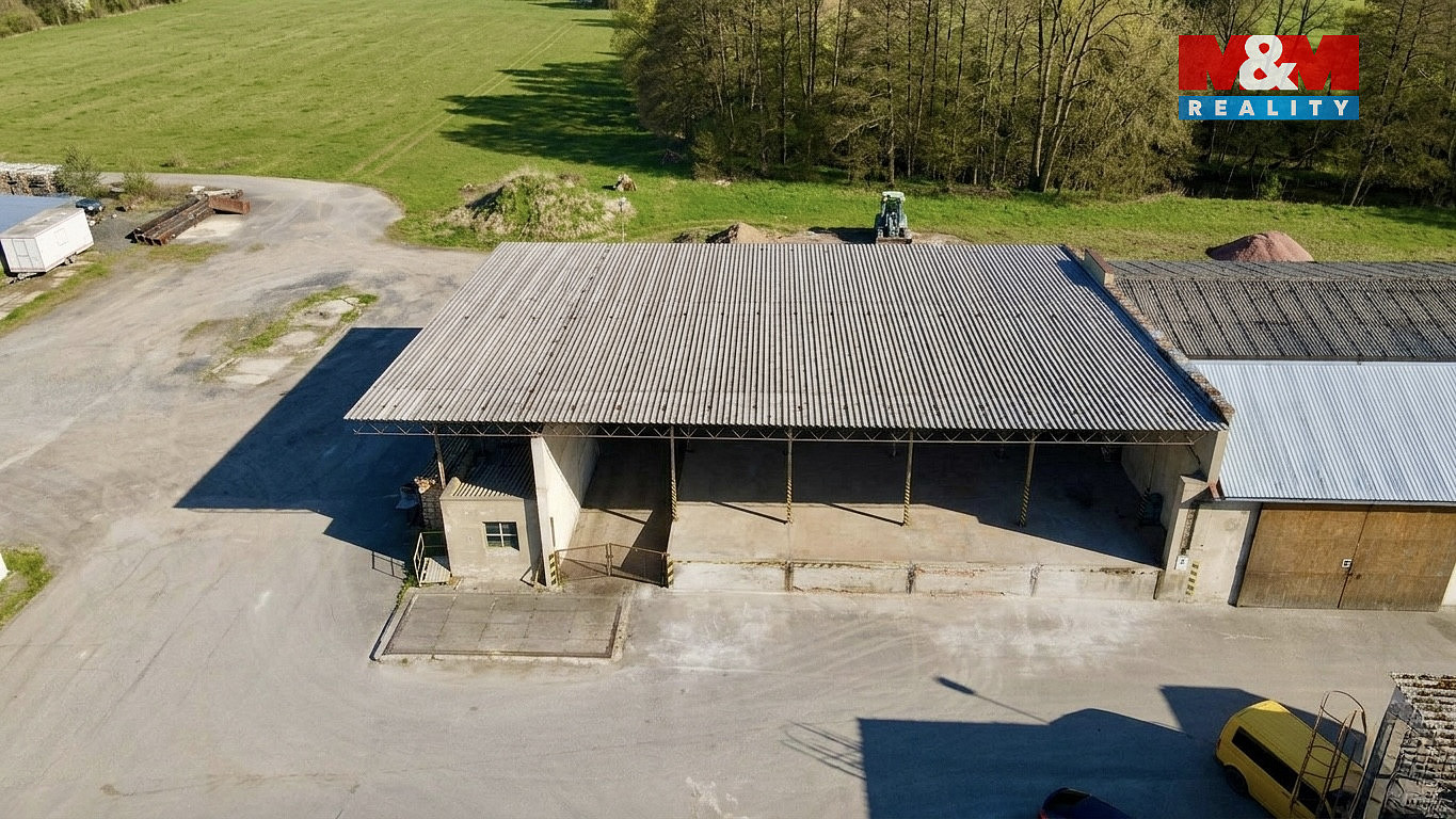 Pronájem komerčního pozemku 323 m² – fotografie 3