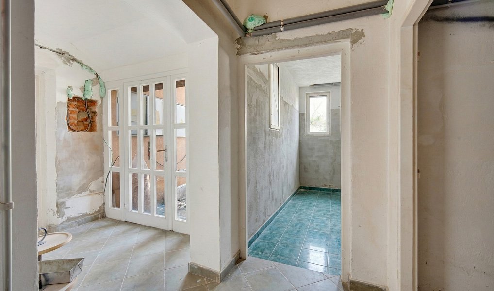 Prodej domu 328 m² s pozemkem 399 m², Hostomice – náhled fotky 30