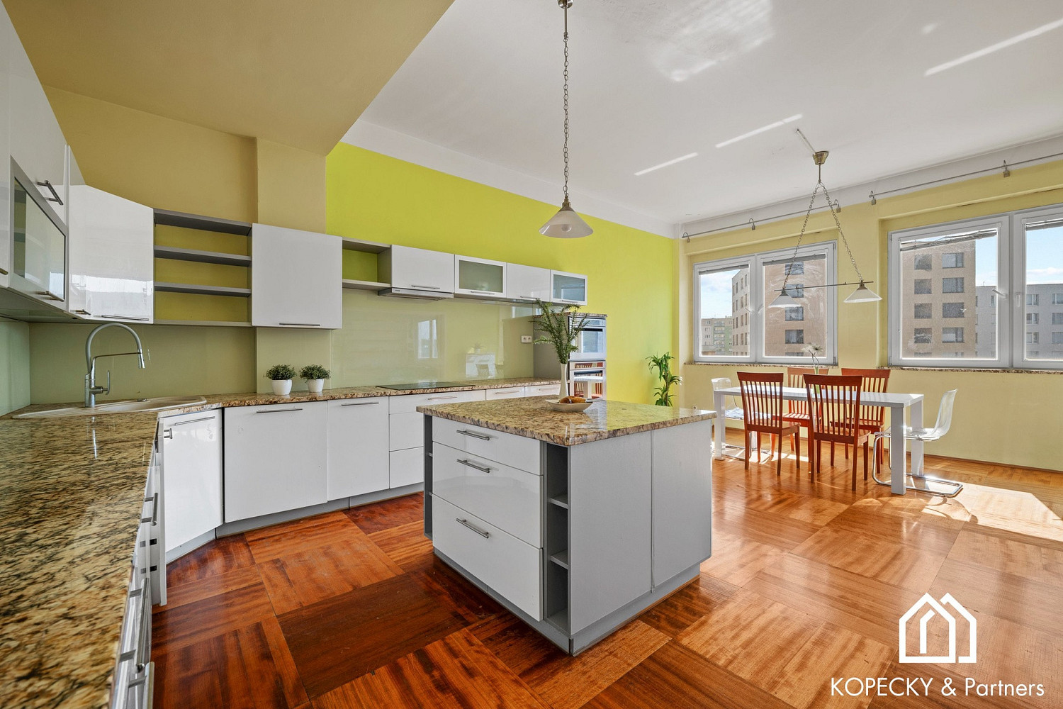 Prodej bytu 4+kk 125 m² – fotografie 4