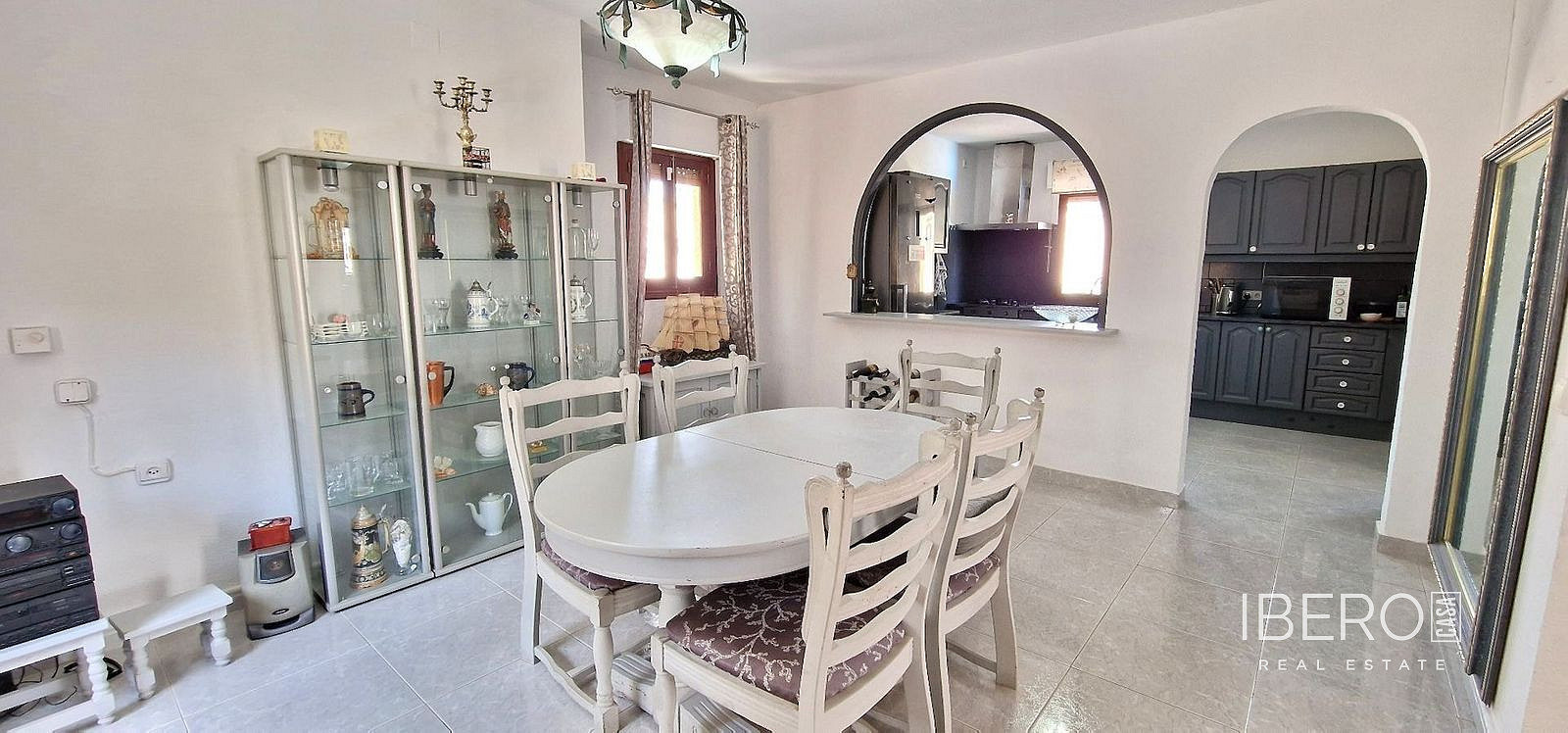 Prodej domu 250 m² s pozemkem 800 m² - Więcej