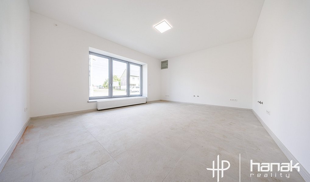 Pronájem komerčního objektu (jiného typu) 51 m², Olomouc – náhled fotky 8