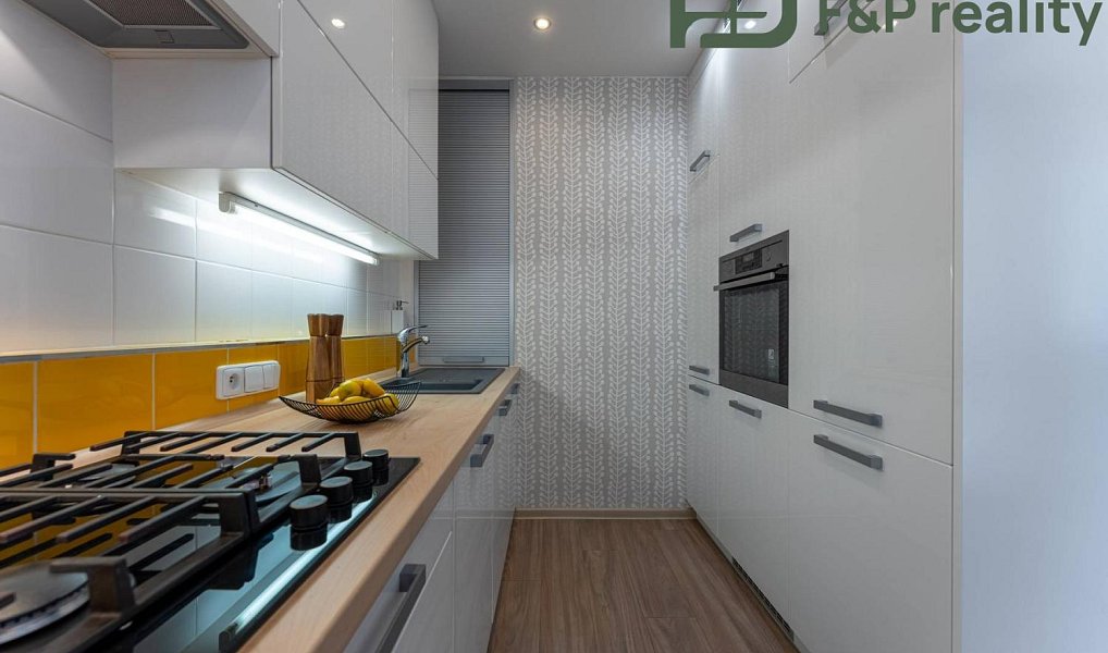 Prodej bytu 3+1 72 m², Praha – náhled fotky 4
