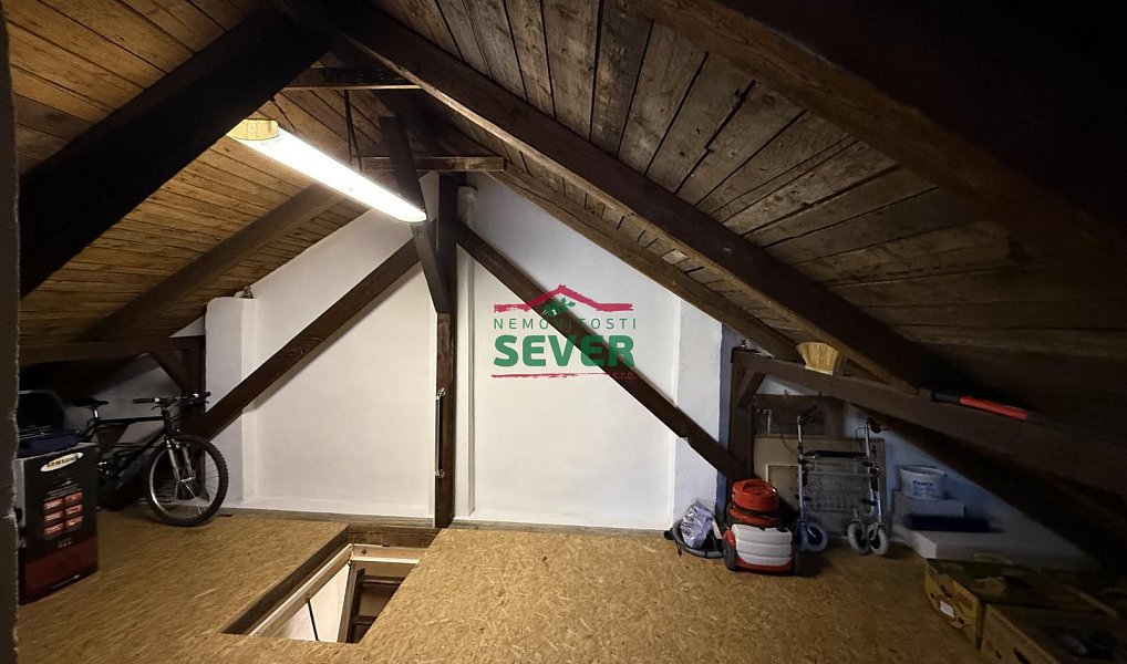 Prodej domu 200 m² s pozemkem 318 m², Jirkov – náhled fotky 26