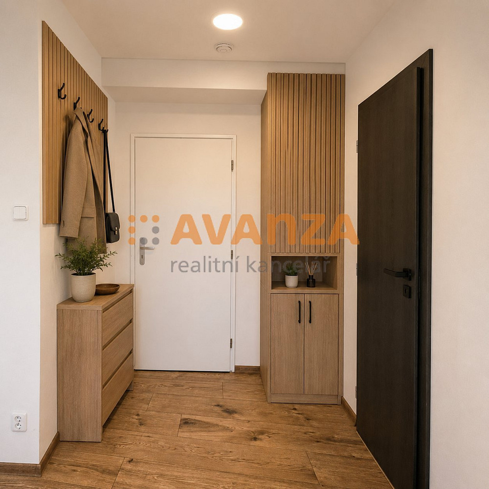 Prodej bytu 2+kk 57 m² – pohled 2