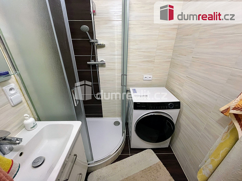 Pronájem bytu 3+1 70 m² — photo 3
