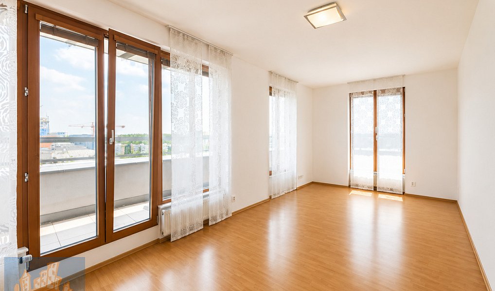 Pronájem bytu 3+kk 102 m², Praha – náhled fotky 10