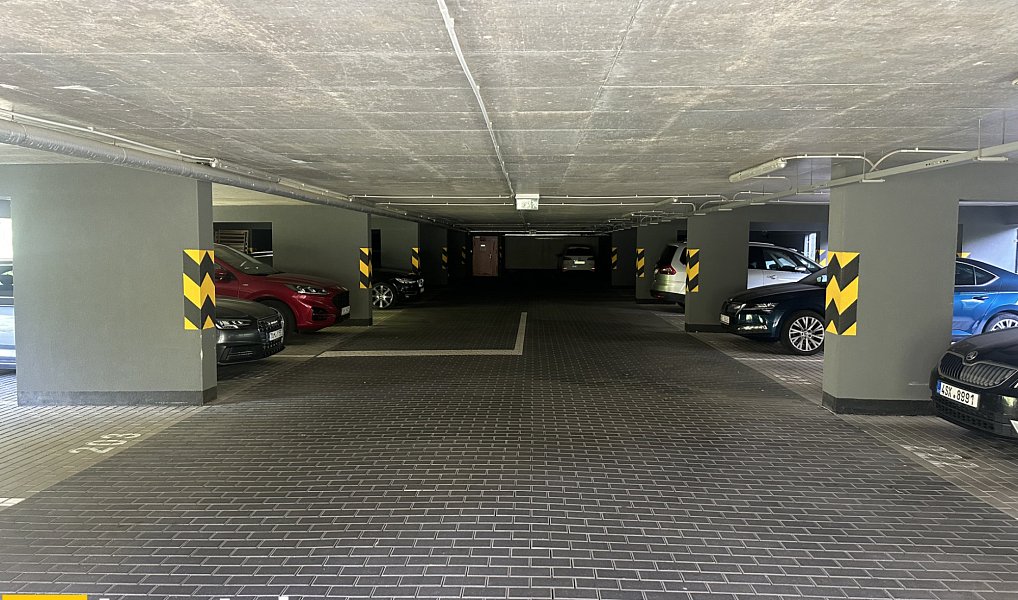 Pronájem bytu 2+kk 46 m², Praha – náhled fotky 10