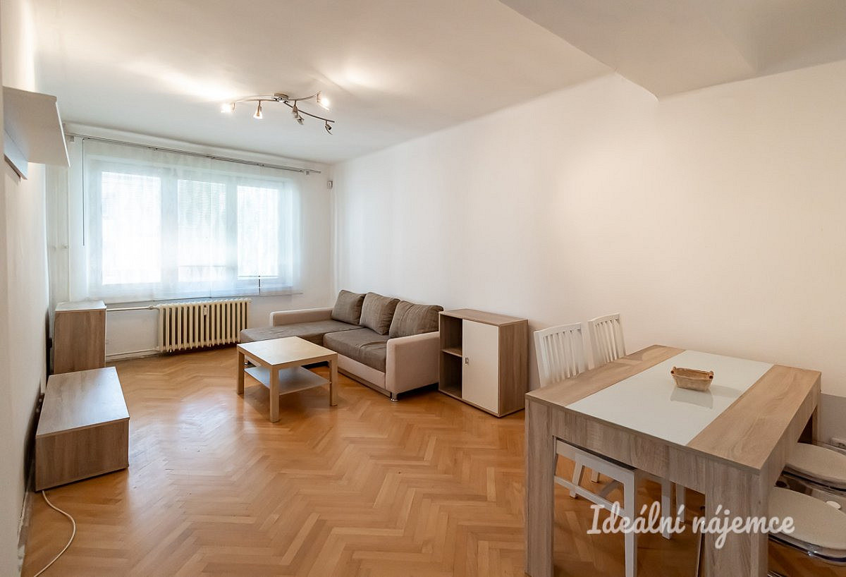 Pronájem bytu 3+1 65 m² – fotografie 2