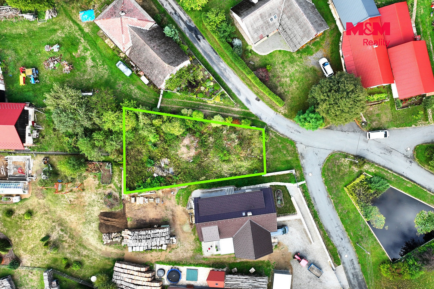 Prodej stavebního pozemku 484 m² – fotografie 2