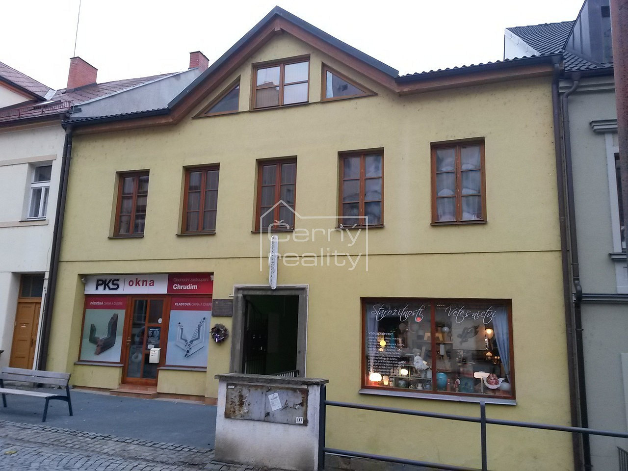 Pronájem obchodních prostor 45 m² – fotografie 4