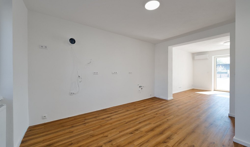 Prodej domu 170 m² s pozemkem 202 m², Újezd u Brna – náhled fotky 13