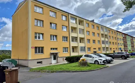 Prodej bytu 1+1 35 m², Husova, Nová Role, okres Karlovy Vary