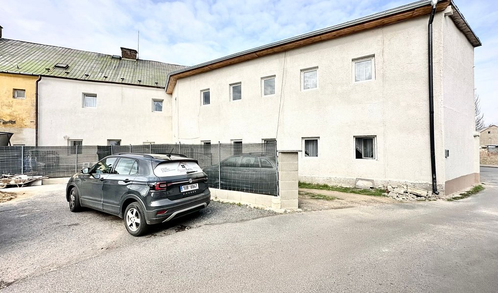 Prodej domu 194 m² s pozemkem 200 m², Chabařovice – náhled fotky 2