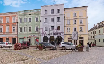 Pronájem obchodních prostor 160 m², nám. Míru, Jindřichův Hradec - Jindřichův Hradec I