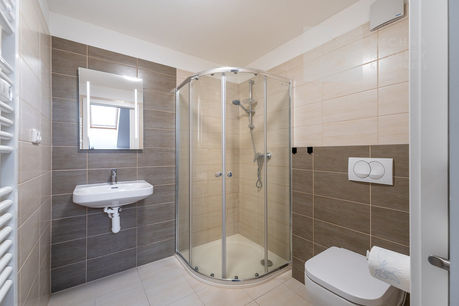Prodej bytu 1+kk 43 m² — photo 4