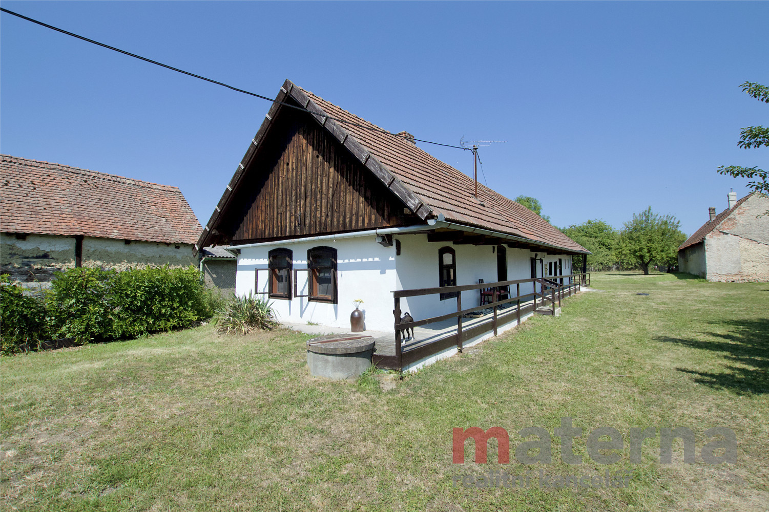 Prodej domu 110 m² s pozemkem 1 405 m² – fotografie 2