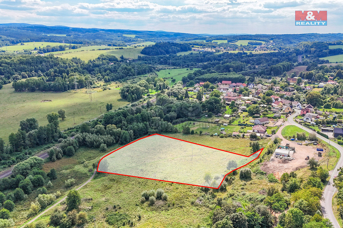 Prodej stavebního pozemku 5 749 m² – fotografie 3