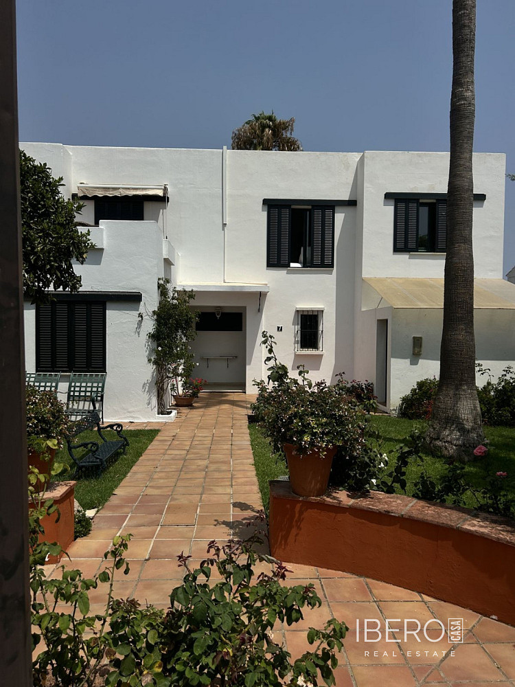 Casa 4+kk – Marbella, Salto del Agua - Vista 2