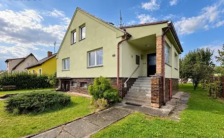 Prodej domu 253 m² s pozemkem 1 038 m², Bujanov, okres Český Krumlov