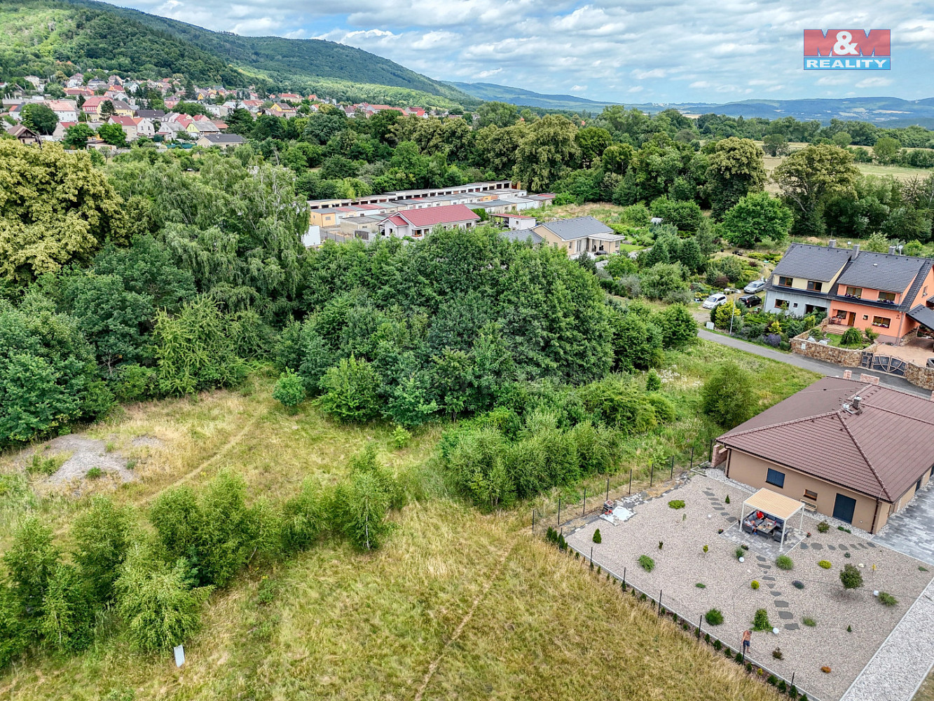 Prodej stavebního pozemku 1 902 m² — photo 2
