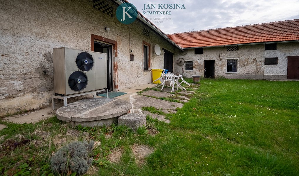 Prodej domu 200 m² s pozemkem 1 384 m², Doubek – náhled fotky 7