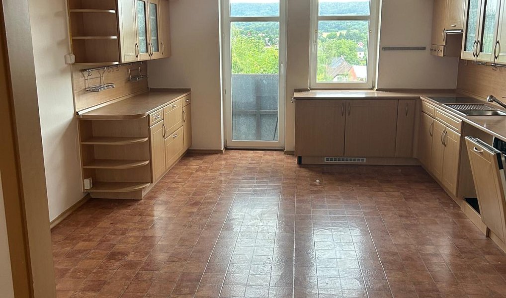 Pronájem bytu 3+1 115 m², Ústí nad Labem – náhled fotky 15