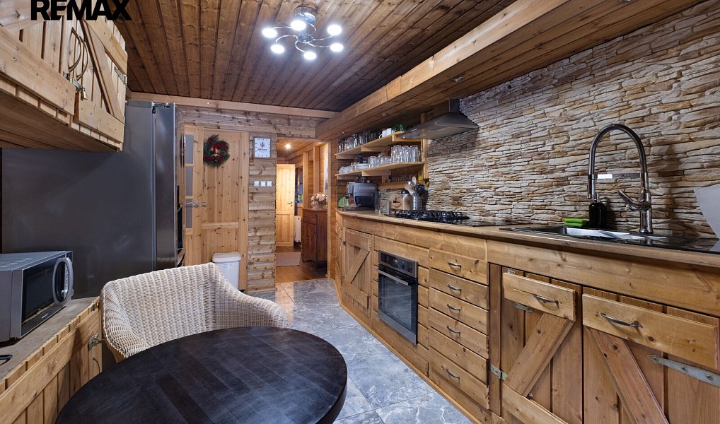 Prodej domu 450 m² s pozemkem 3 070 m², Prostřední Bečva – náhled fotky 7