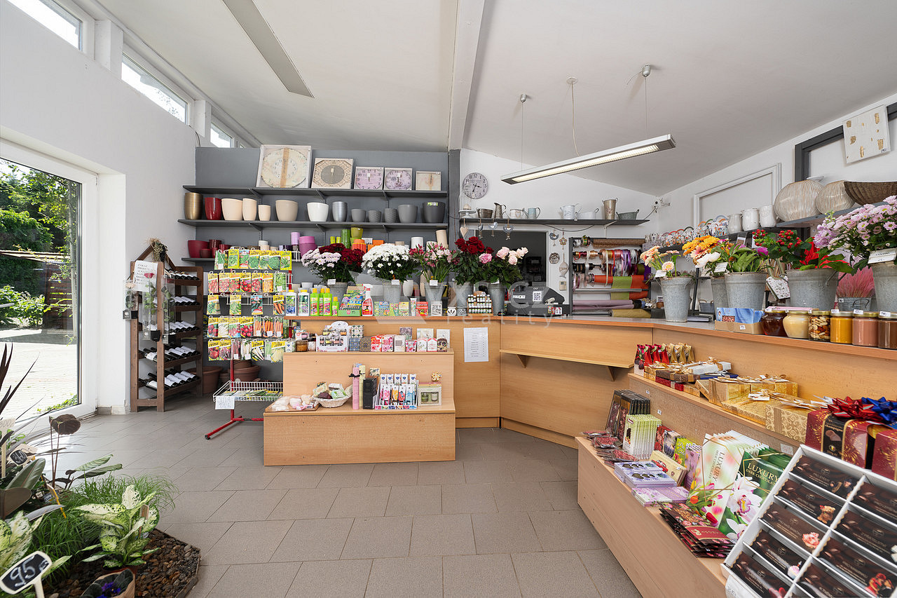 Prodej komerčního objektu (jiného typu) 82 m² — photo 3