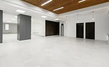 Pronájem komerčního objektu (jiného typu) 427 m², Berlínská, Tábor