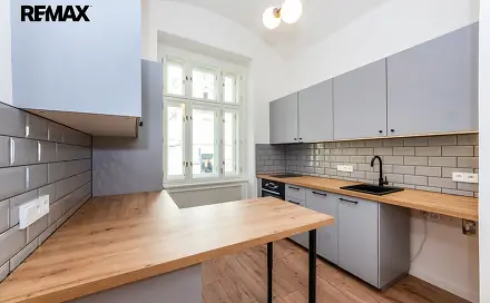 Pronájem bytu 2+kk 34 m²
