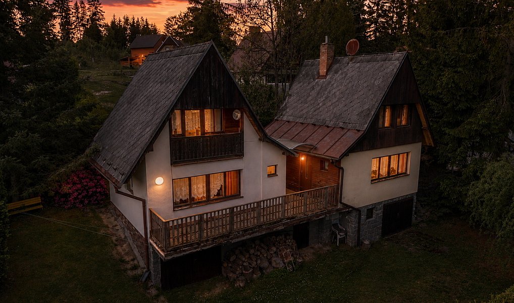 Prodej chaty/chalupy 145 m² s pozemkem 393 m², Lipno nad Vltavou – náhled fotky 2