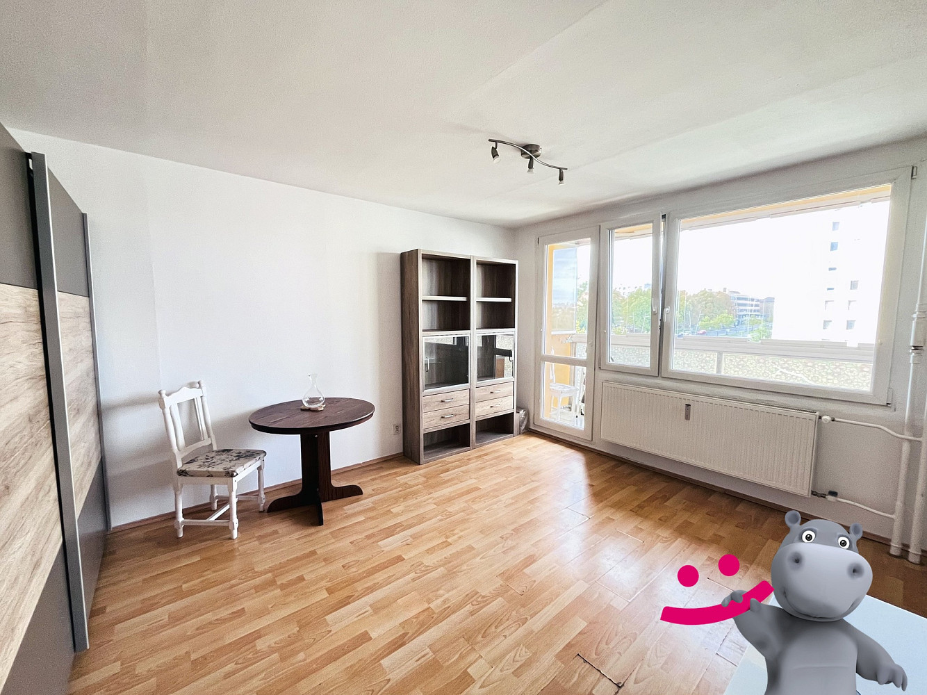 Pronájem bytu 1+kk 35 m² – fotografie 3