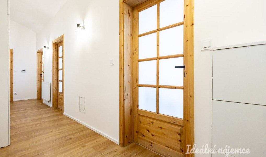 Pronájem bytu 3+kk 62 m², Praha – náhled fotky 11