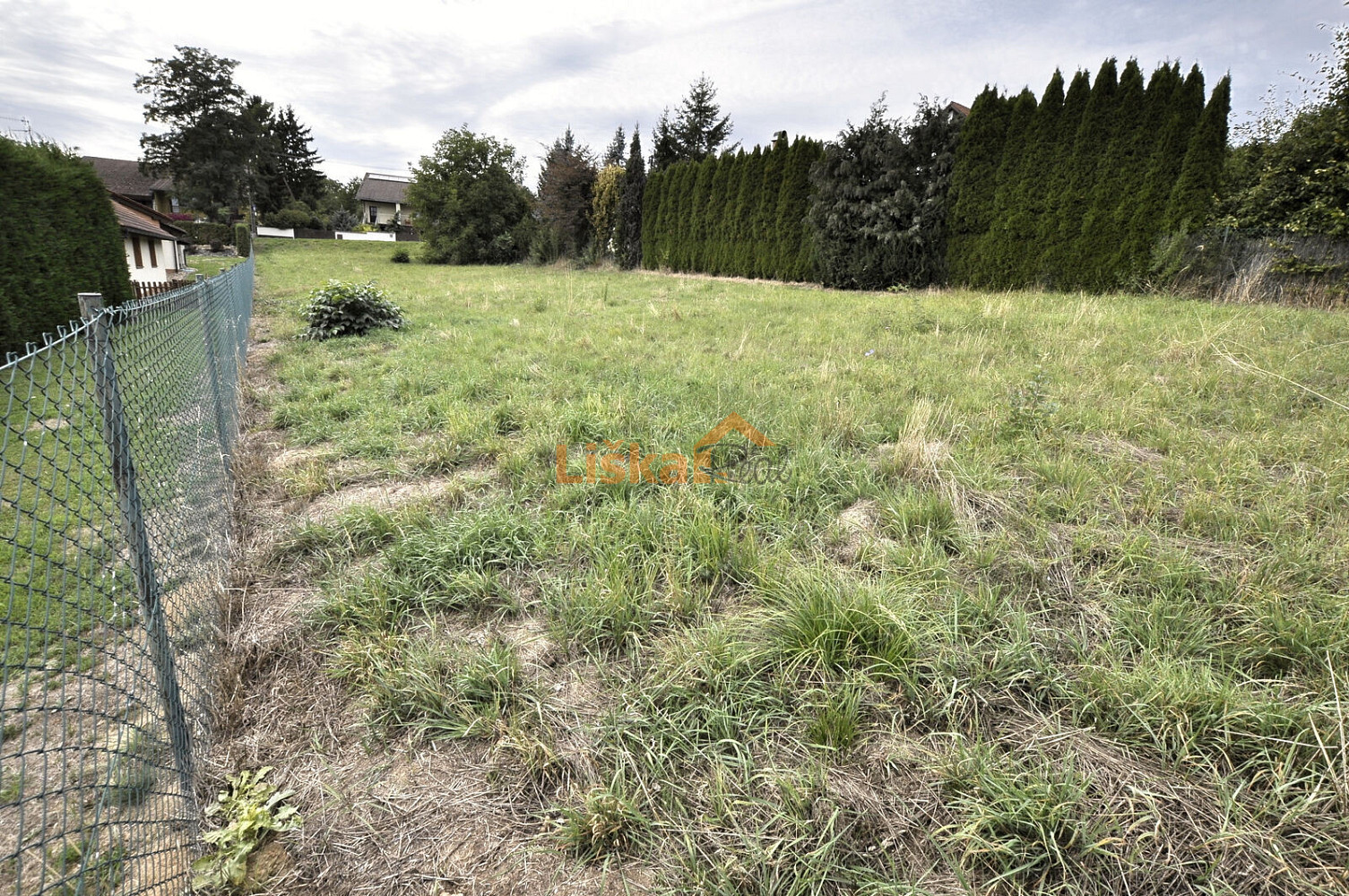 Prodej stavebního pozemku 967 m² – fotografie 5
