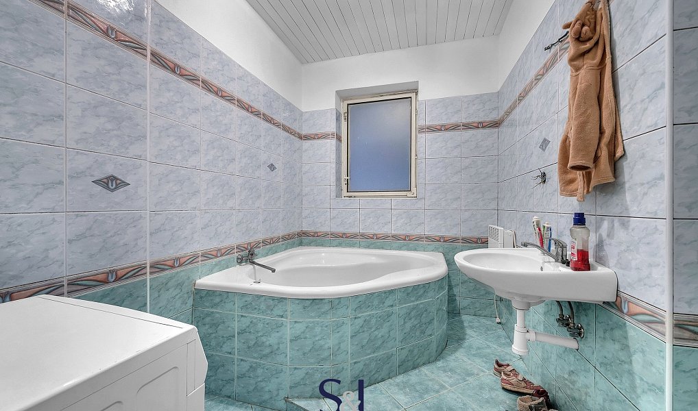 Prodej komerčního objektu (jiného typu) 2 098 m², Železný Brod – náhled fotky 32