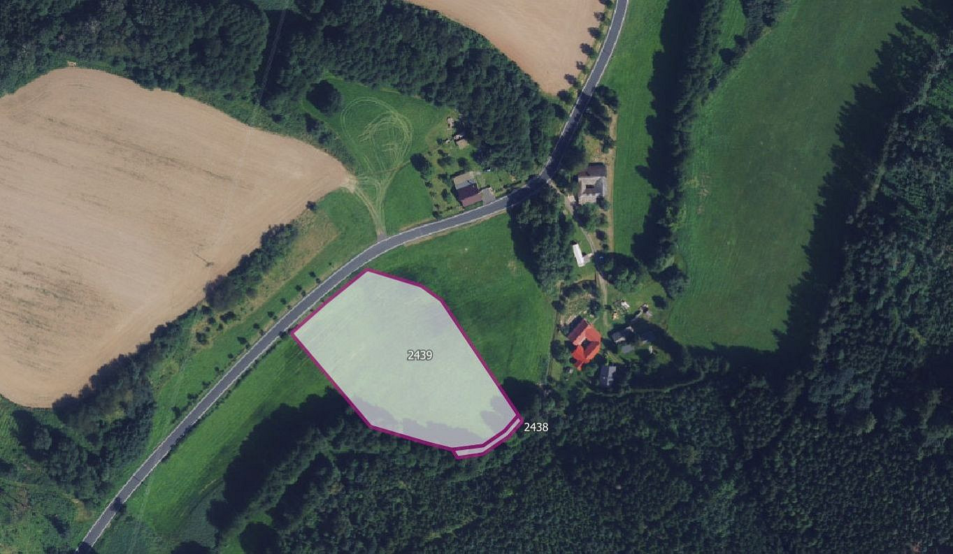 Prodej pole 28 824 m²