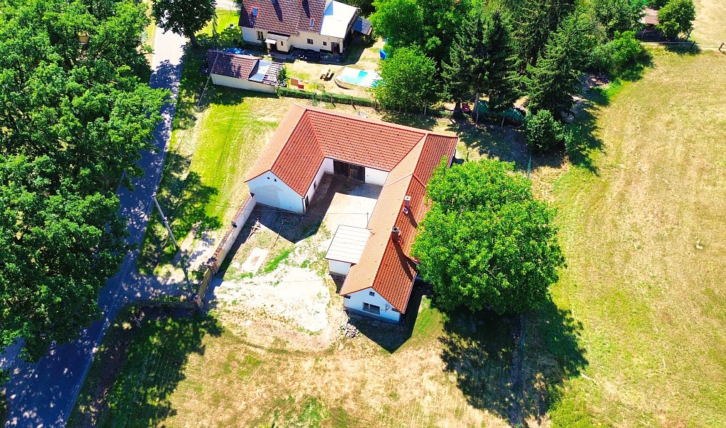 Prodej domu 100 m² s pozemkem 1 985 m², Králova Lhota – náhled fotky 32