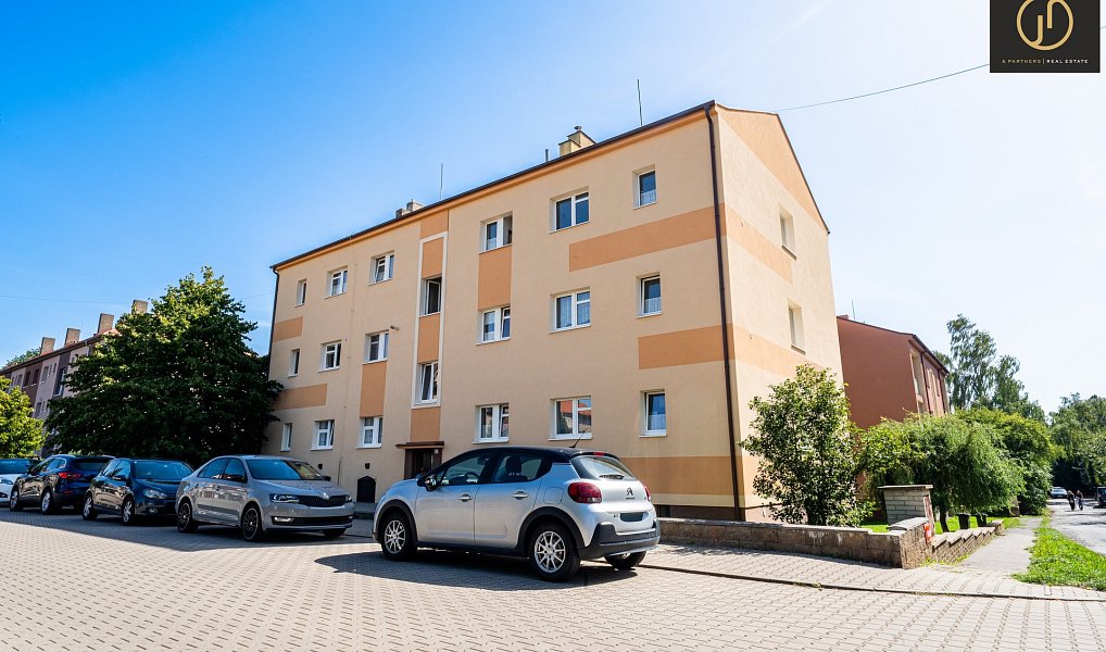 Prodej bytu 2+1 48 m², Unhošť – náhled fotky 2