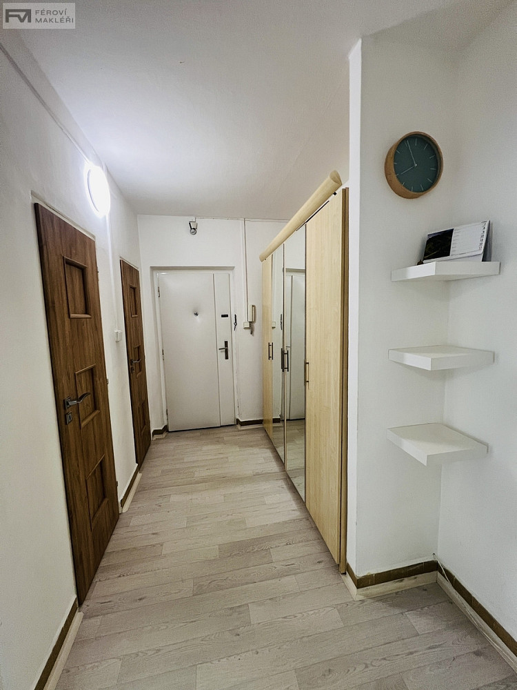 Pronájem bytu 2+1 54 m² — photo 4