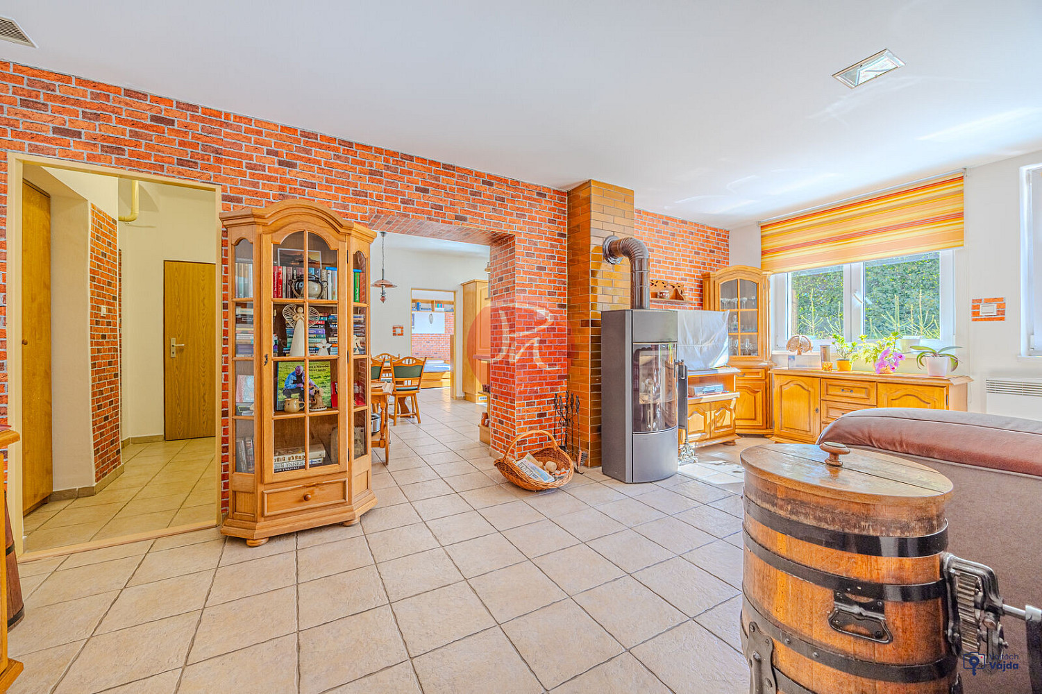 Prodej domu 499 m² s pozemkem 1 212 m² – fotografie 2