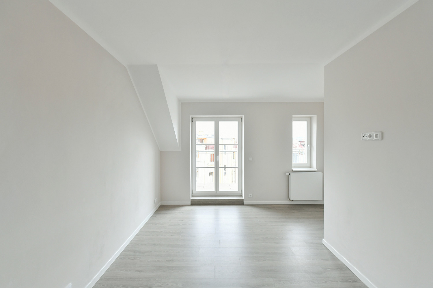 Pronájem bytu 4+kk 98 m² – fotografie 5