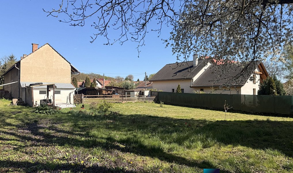 Prodej domu 115 m² s pozemkem 1 556 m², Jeviněves – náhled fotky 11