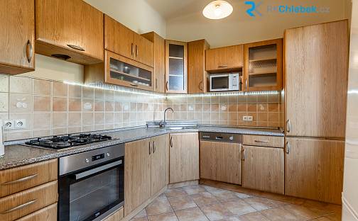 Prodej bytu 4+1 98 m², Palackého, Opava - Předměstí