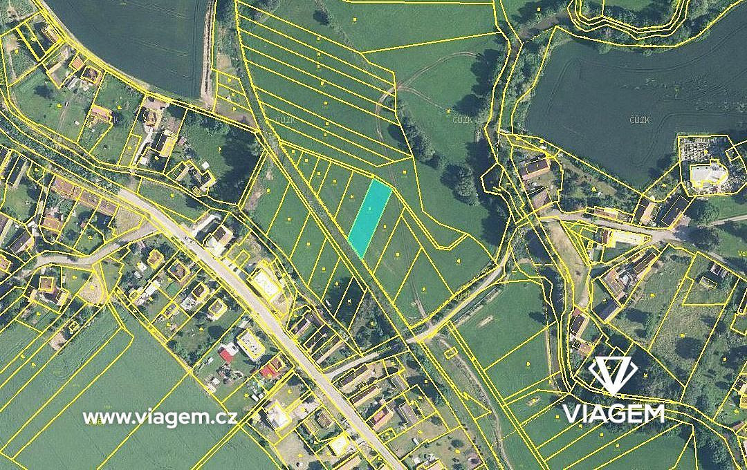 Prodej pole 1 024 m² – fotografie 3