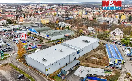 Pronájem skladovacích prostor 2 200 m², Karlova, Cheb