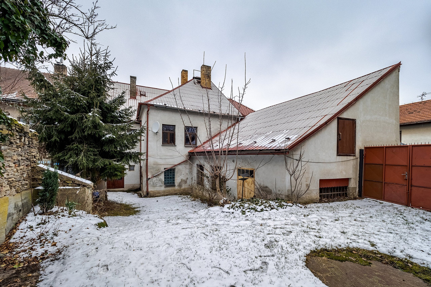 Prodej nájemního domu, činžáku 330 m² — photo 4
